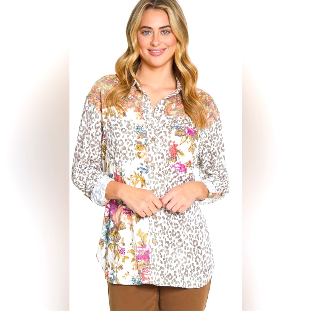 Tru Luxe shirt size XS